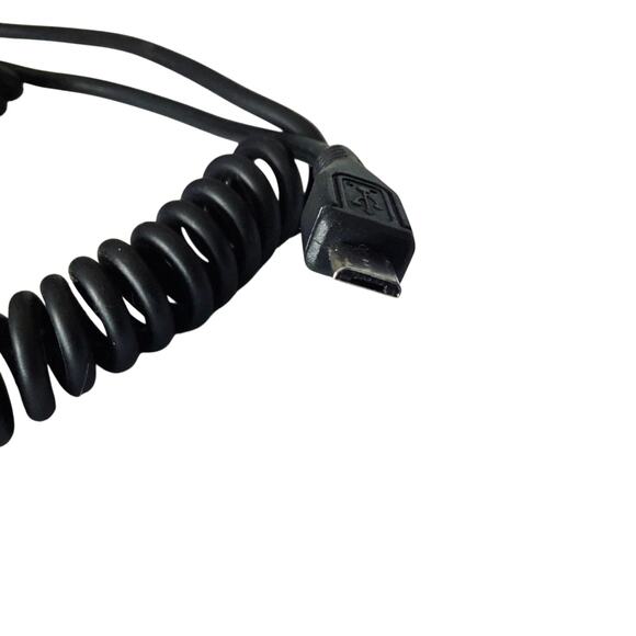 MetroPCS USB-A Car Charger with MicroUSB Cable - Picture 3 of 5